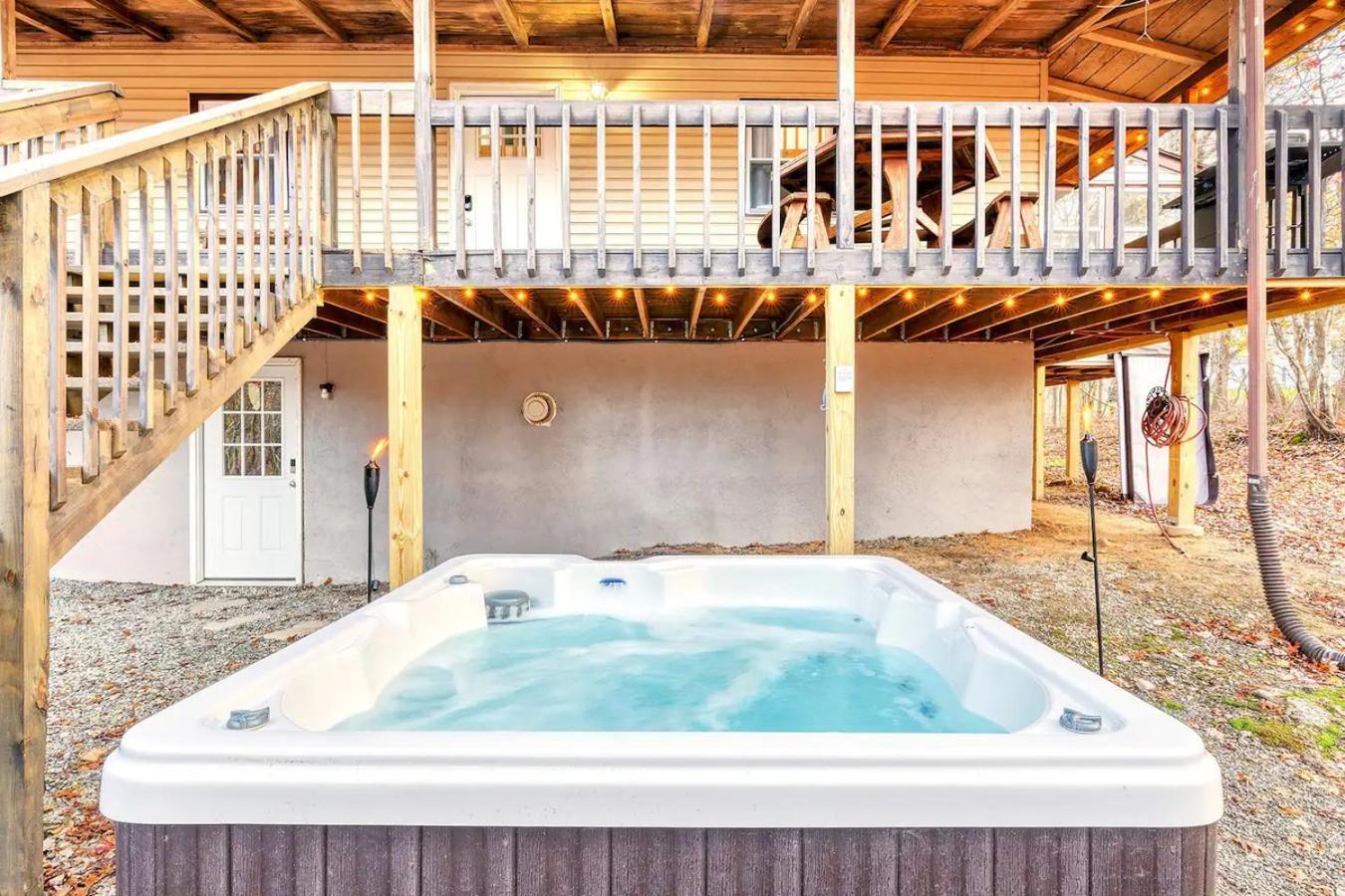 Fun Home 4 Endless Enjoyment With Game Room & Hot Tub Long Pond Exterior foto